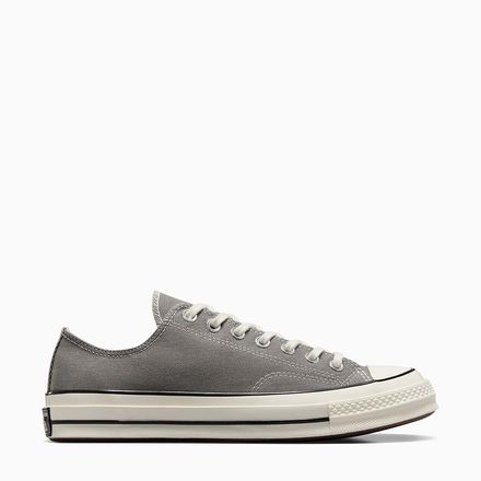 Converse grises hombre imagenes sale